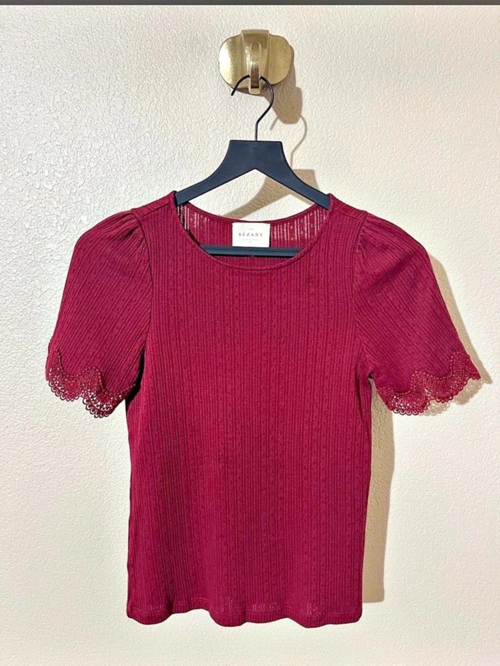 Like New - Sézane Clea Top in Burgundy Size XS